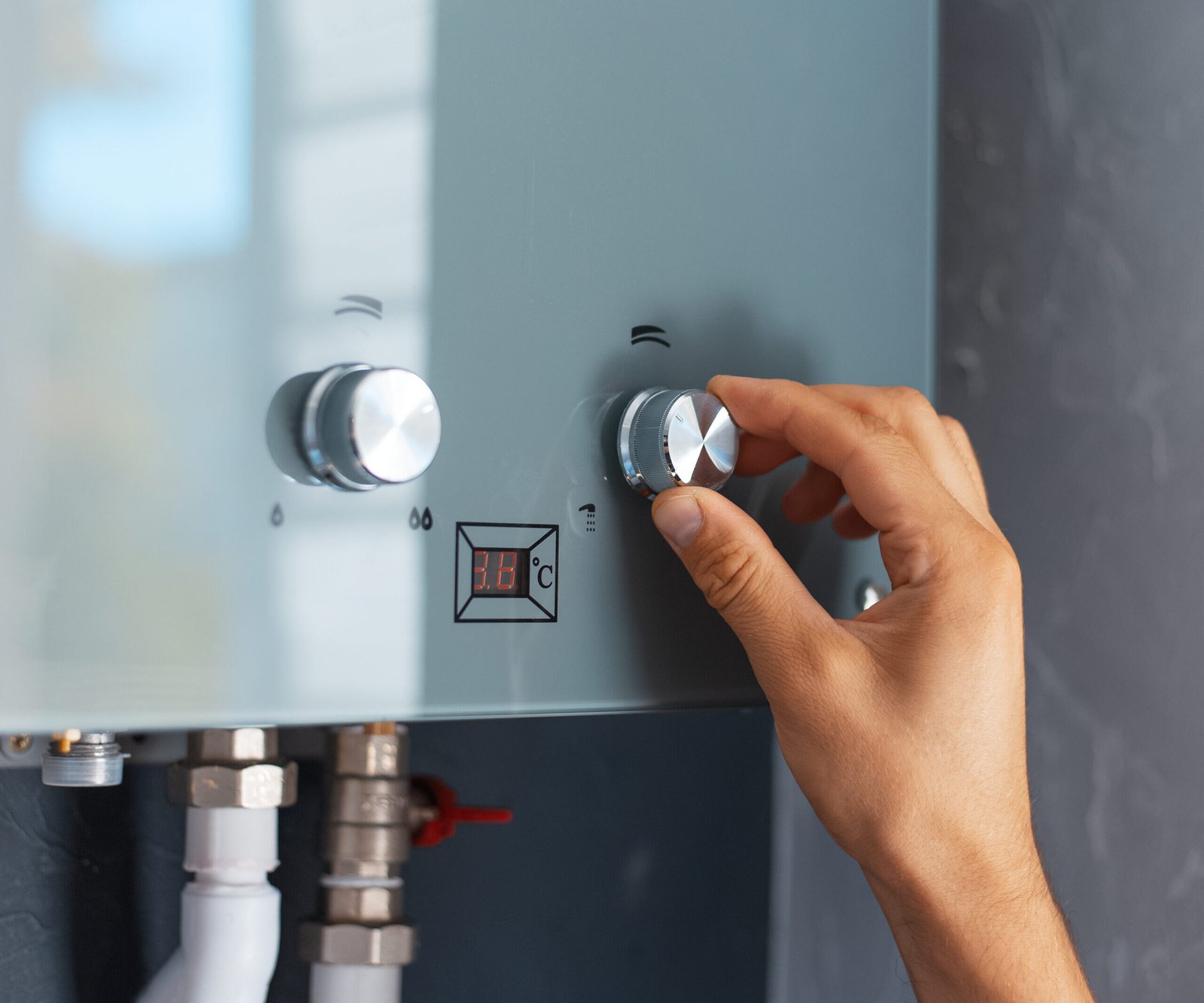 Chauffe-eau à gaz butane vs propane : lequel privilégier au Maroc ?