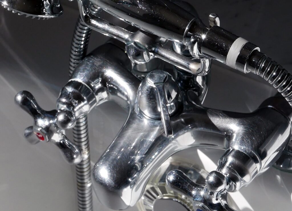 Robinetterie thermostatique : économies d'eau et de chauffage garanties