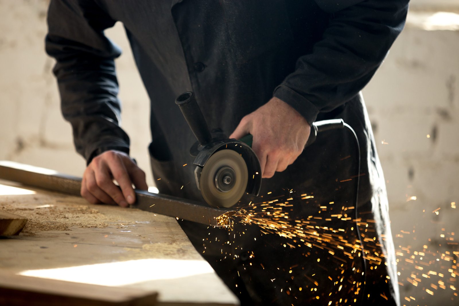 Meuleuse d'angle : guide complet pour choisir la bonne puissance selon les travaux