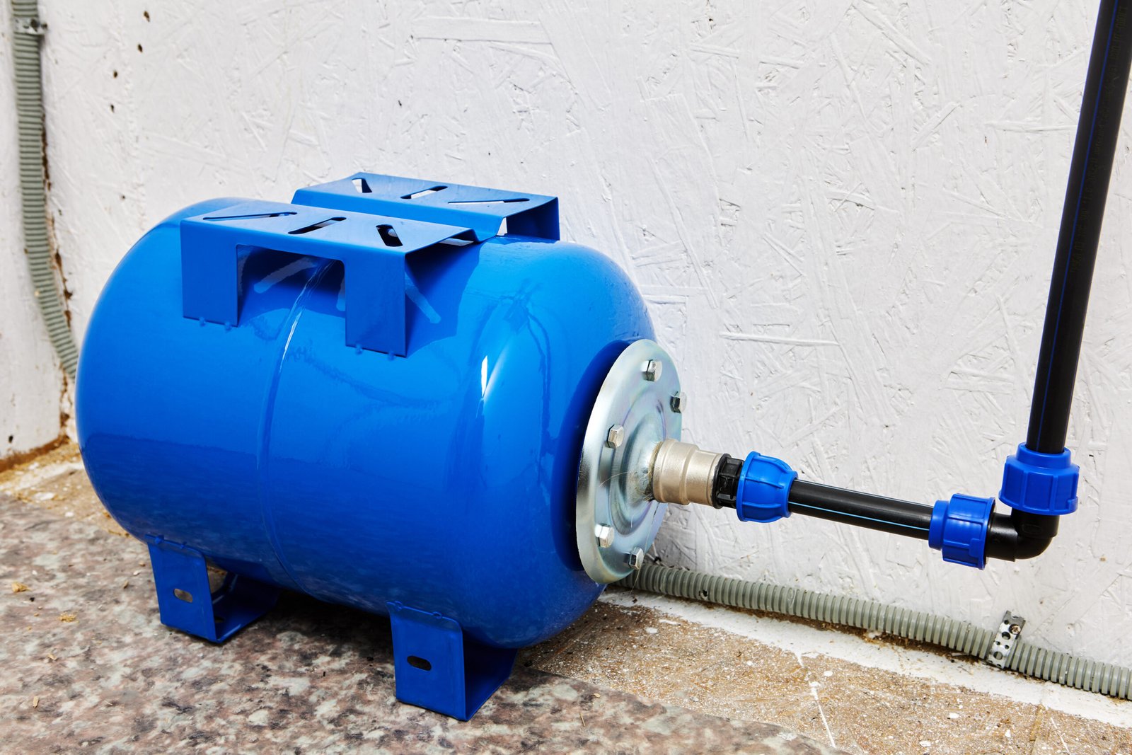Surpresseur d'eau maison : à quoi sert-il et comment bien le dimensionner ?